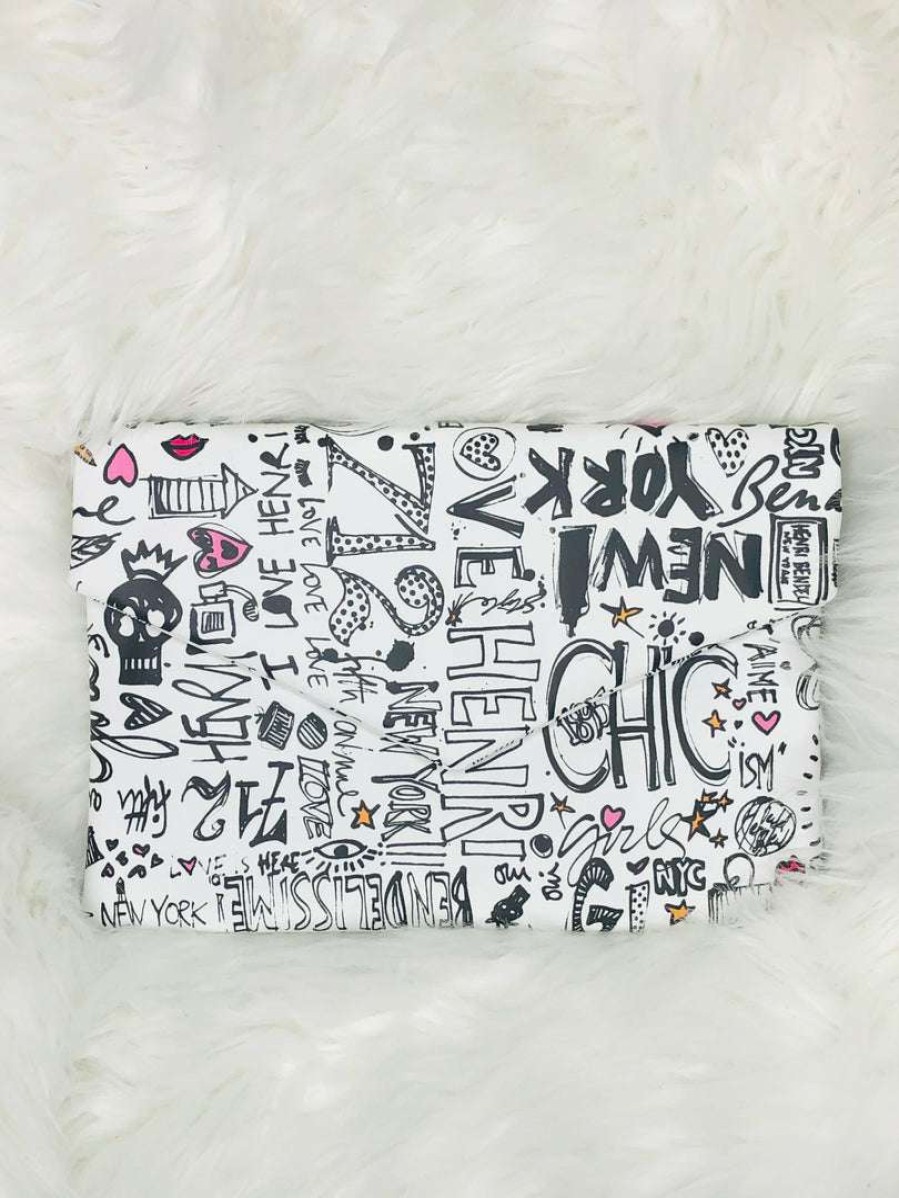 Accessories * | Pash Boutique Graffiti Clutch New Arrivals